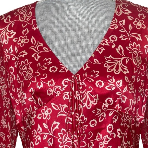 INC Y2K Blouse Flare Sleeve Whimsigoth Boho Silk Red Floral Fairy Size 8 - Picture 7 of 14